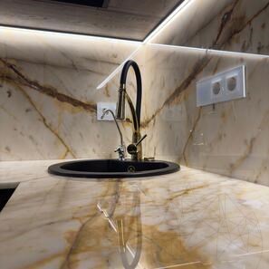 Lastra di marmo Calacatta Oro Lucido, 2 cm