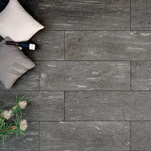 Pietra sinterizzata L'ALTRA PIETRA Harena Calanca Dark, 40 X 80 X 2 cm, R11 - Antiscivolo per uso esterno