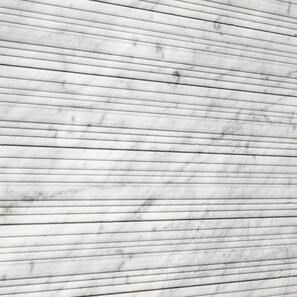 Lastra di Marmo Carrara White Step Design 2CM