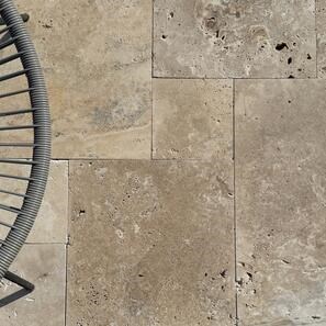 Travertino Classico Cross Cut – Opus Romano da Esterno, Non Stuccato & Anticato, 1,2 cm Economy