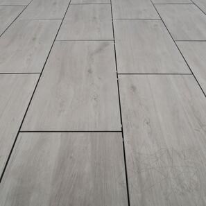 Pietra sinterizzata L'ALTRA PIETRA Foresta Grigio, 40 X 80 X 2 cm, R11 - Antiscivolo per uso esterno