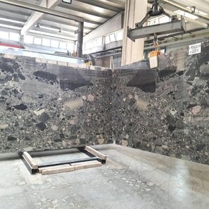 Lastra di marmo lucido Breccia Black, 2 cm