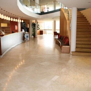 Marmo Royal Cream lucido, 60 x 30 x 2 cm