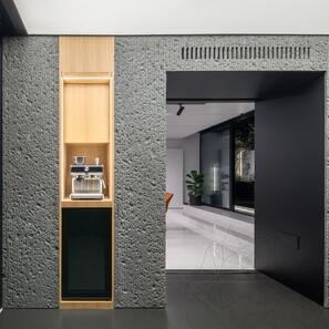 Lastra di Granito Native Black Lineal Extreme Dark Design 2CM