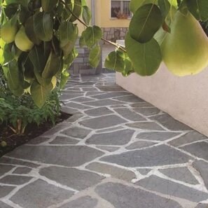 Ardesia poligonale Kavala - Lespezi (7-11 pezzi/mq)