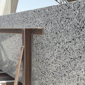 Granito Grigio Artico, Polisat 1,8 cm - Piani, gradini, smalti e parti personalizzate