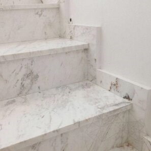 Marmo lucido marrone Volakas 3 cm - Piani, gradini, smalti e pezzi personalizzati