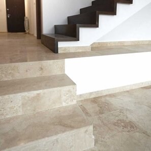 Travertino Classic Cross Cut Mat 2 cm - Piani di lavoro, gradini, smalti e pezzi personalizzati