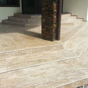 Travertino Latte Polisat 2 cm - Piani, gradini, smalti e pezzi personalizzati