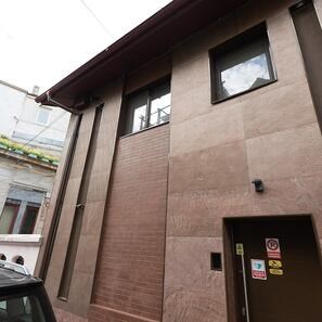 Pietra flessibile Slate SKIN Ultra-Flex 2mm - AuBurn, 244 x 122 cm| Pietra per pareti, mobili