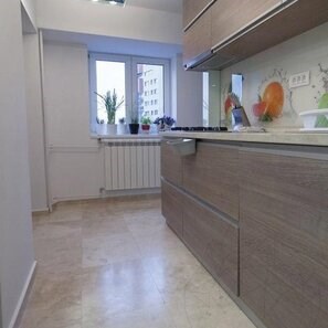 Stuoia di travertino Classic Cross Cut PREMIUM, 61 x 40,6 x 1,2 cm