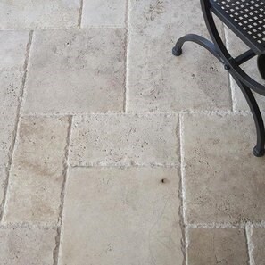 Travertino Classic French Pattern Set Spazzolato e Daltuit, 3 cm