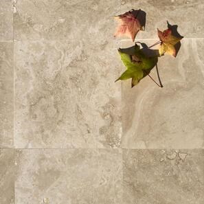 Travertino classico lucido PREMIUM 30,5 x 30,5 x 1,2 cm 