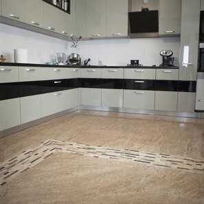 Travertino Latte PREMIUM Polisat, 61 x 61 x 1,2 cm