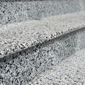 Granito Grigio Artico, Fiamat 1,8 cm - Piani, gradini, smalti e parti personalizzate