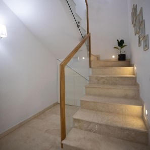 Travertino Classic Cross Cut Mat 2 cm - Piani di lavoro, gradini, smalti e pezzi personalizzati