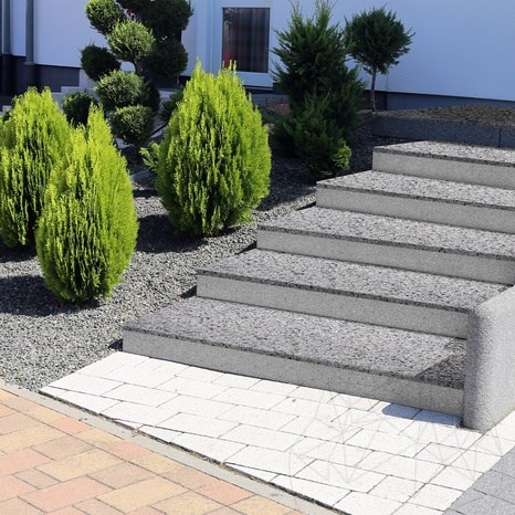 Gradino in granito Grigio Artico fiammato, 120 x 33 x 2,8 cm