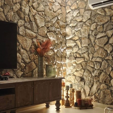 Rivestimento esterno in Travertino Rock Face Classic a lastre irregolari